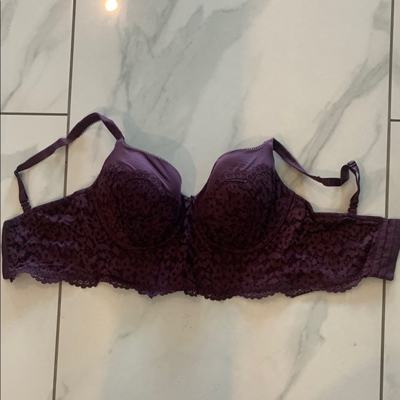 Victoria's Secret Purple Lace Bra with Metallic Sheen - Picture 3 of 4